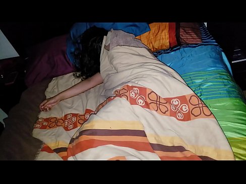 ❤️ Stiefsohn beschimpft seine junge Stiefmutter, während sie schläft. ❌ Sex video bei uns de.nastypornpics-com.ru ❌❤